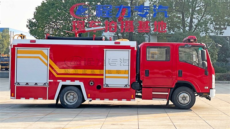 消防车科普：不只是“会喷水的红卡车”